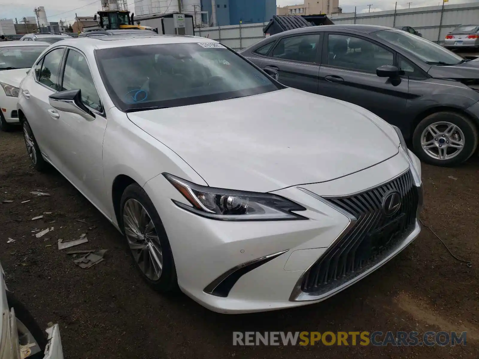 1 Photograph of a damaged car JTHB21B16K2006907 LEXUS ES300 2019