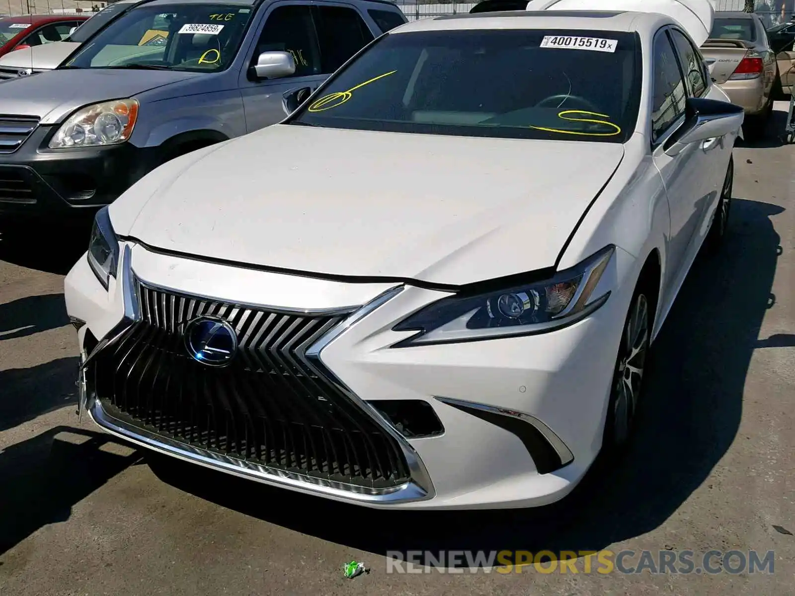 2 Photograph of a damaged car JTHB21B16K2007118 LEXUS ES300 2019