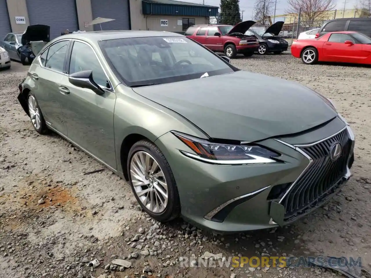 1 Photograph of a damaged car JTHB21B16K2021780 LEXUS ES300 2019