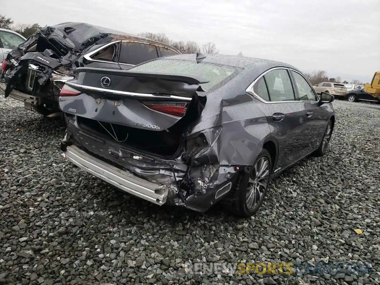 4 Photograph of a damaged car JTHB21B16K2042774 LEXUS ES300 2019