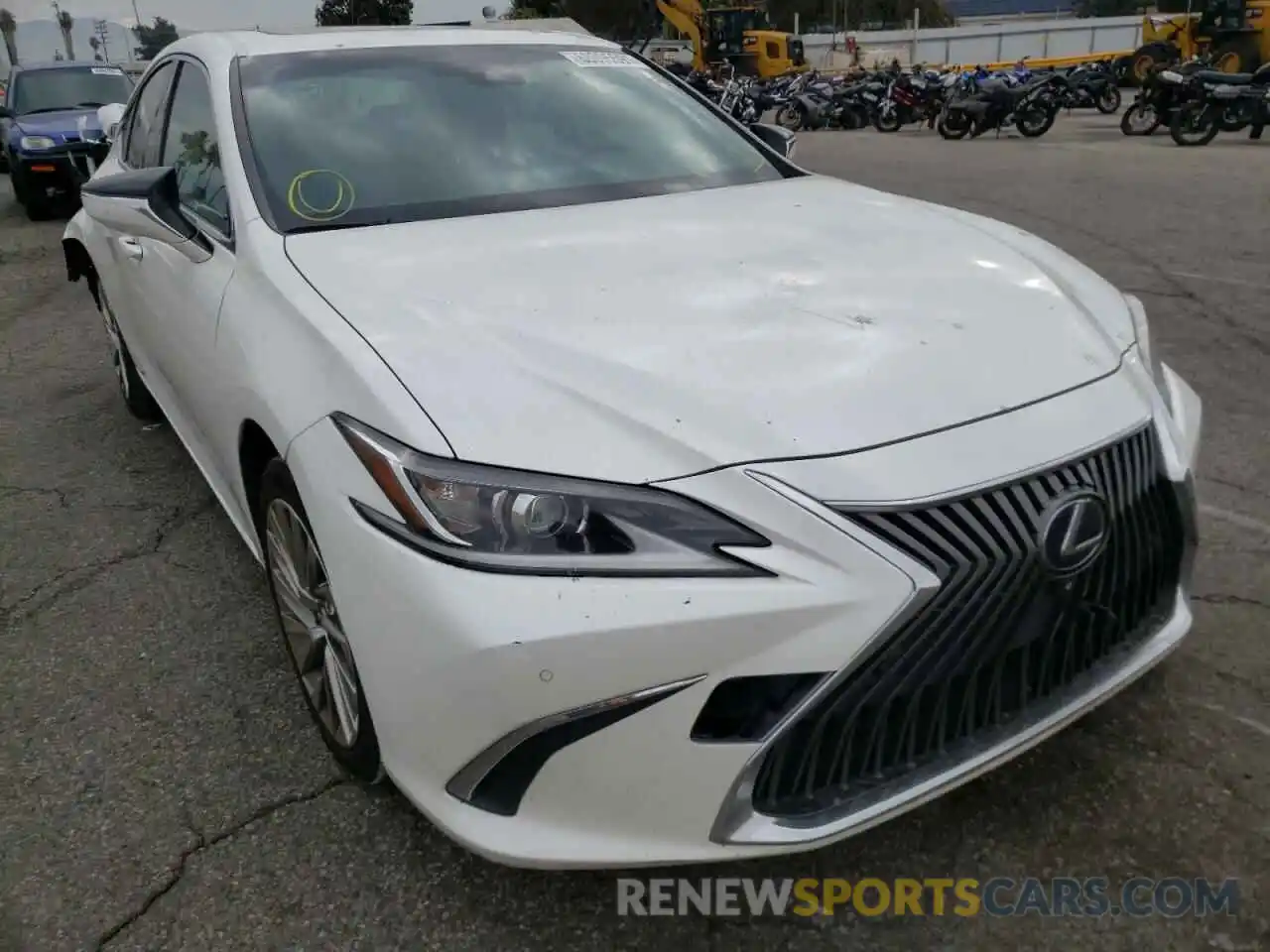 1 Photograph of a damaged car JTHB21B17K2005443 LEXUS ES300 2019