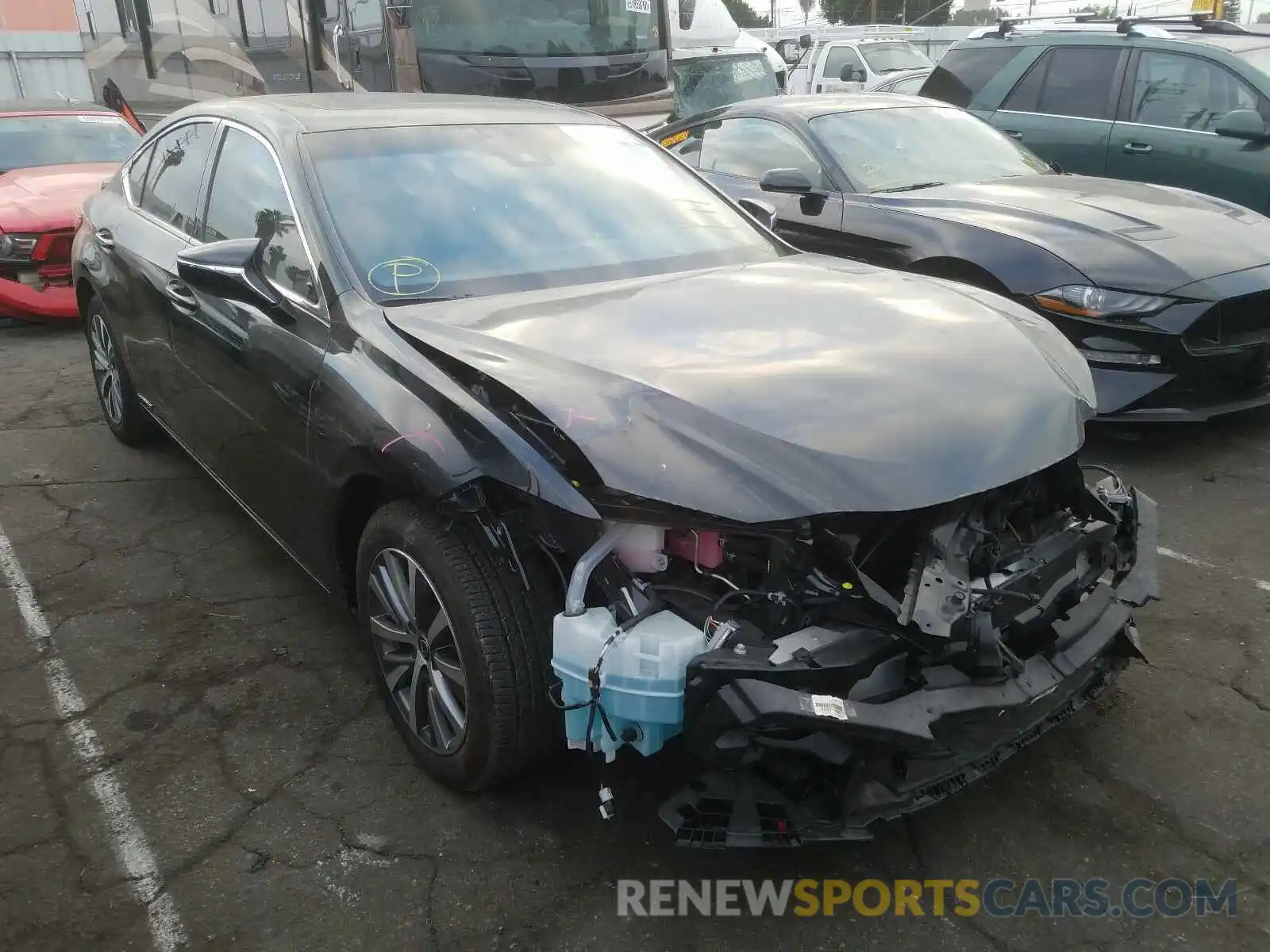 1 Photograph of a damaged car JTHB21B17K2012537 LEXUS ES300 2019