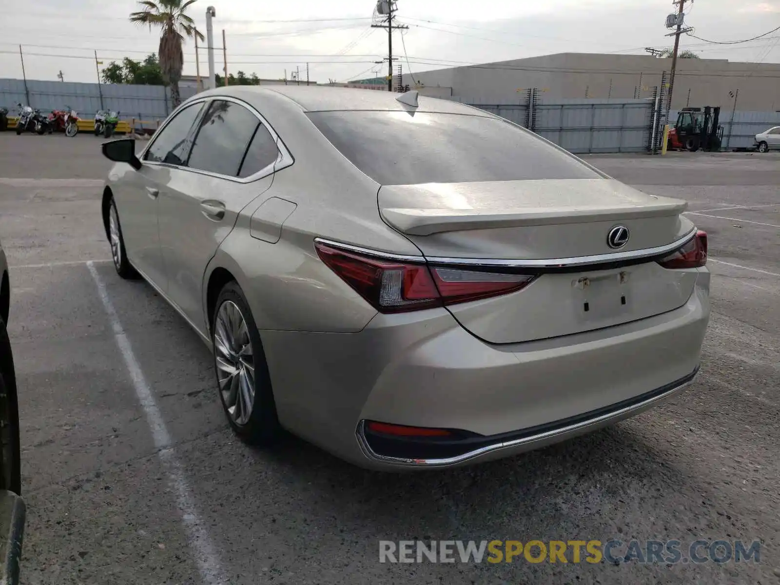 3 Photograph of a damaged car JTHB21B17K2014756 LEXUS ES300 2019