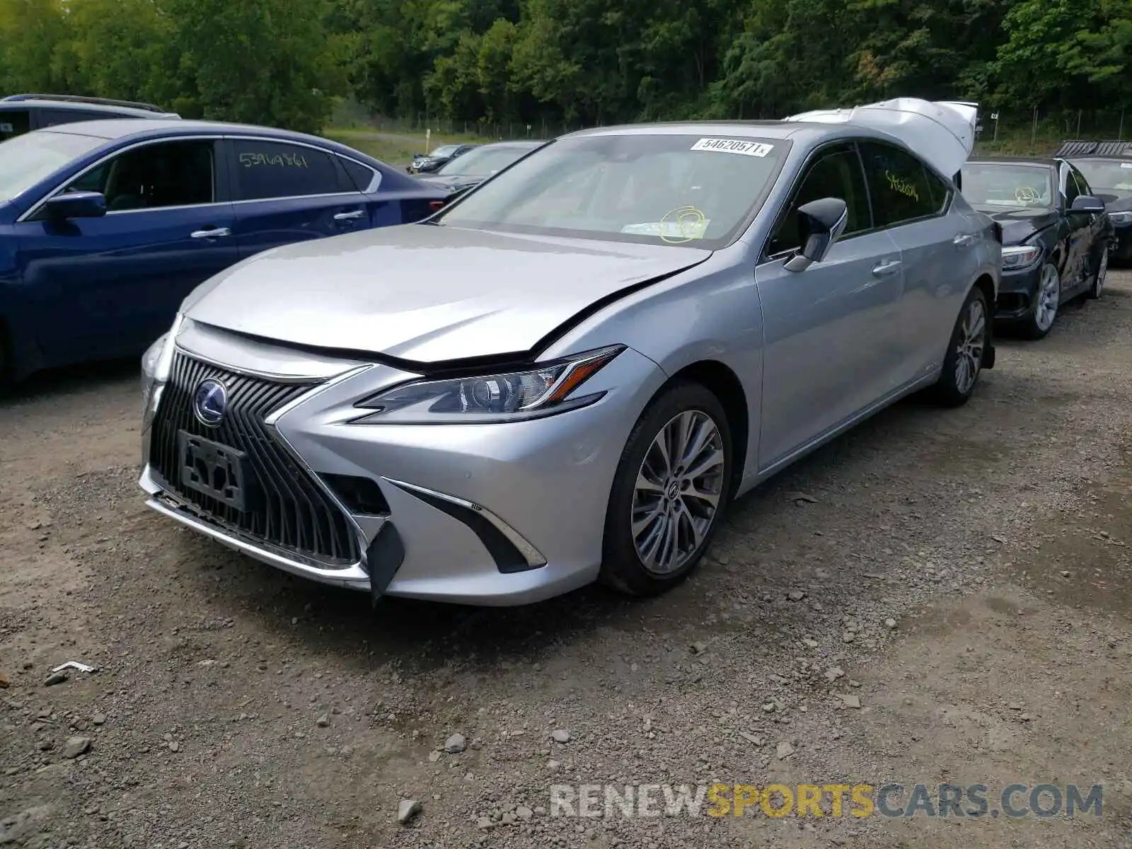 2 Photograph of a damaged car JTHB21B17K2030570 LEXUS ES300 2019