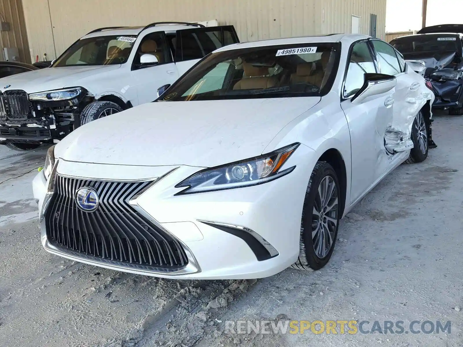 2 Photograph of a damaged car JTHB21B19K2013012 LEXUS ES300 2019