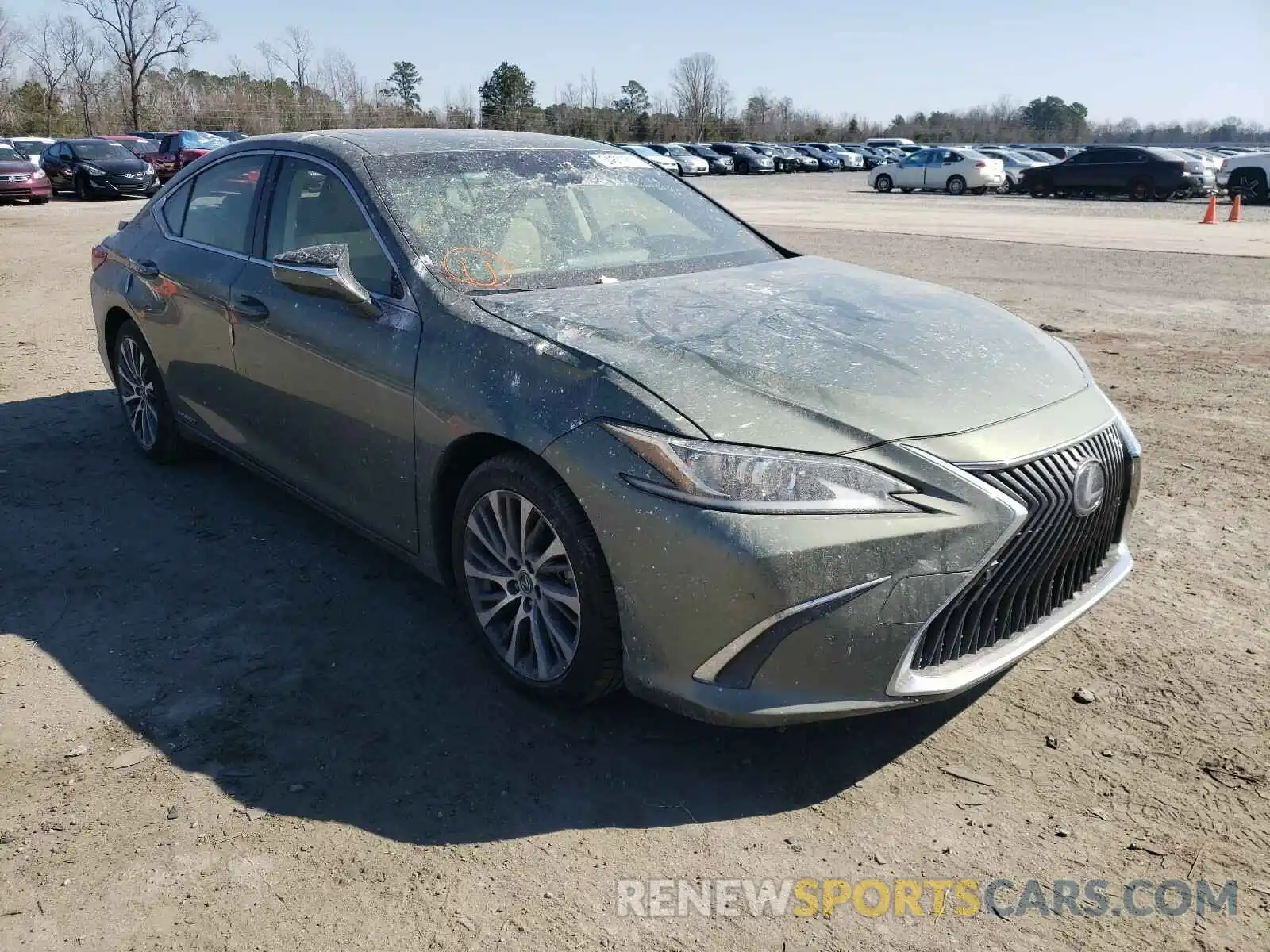 1 Photograph of a damaged car JTHB21B1XK2002410 LEXUS ES300 2019