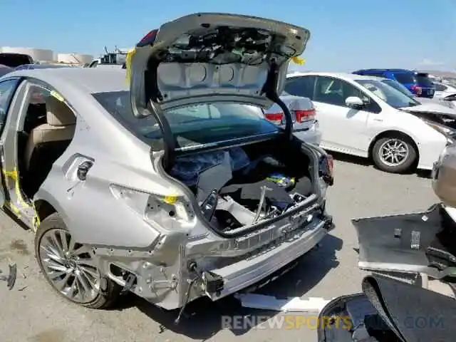 9 Photograph of a damaged car JTHB21B1XK2024603 LEXUS ES300 2019