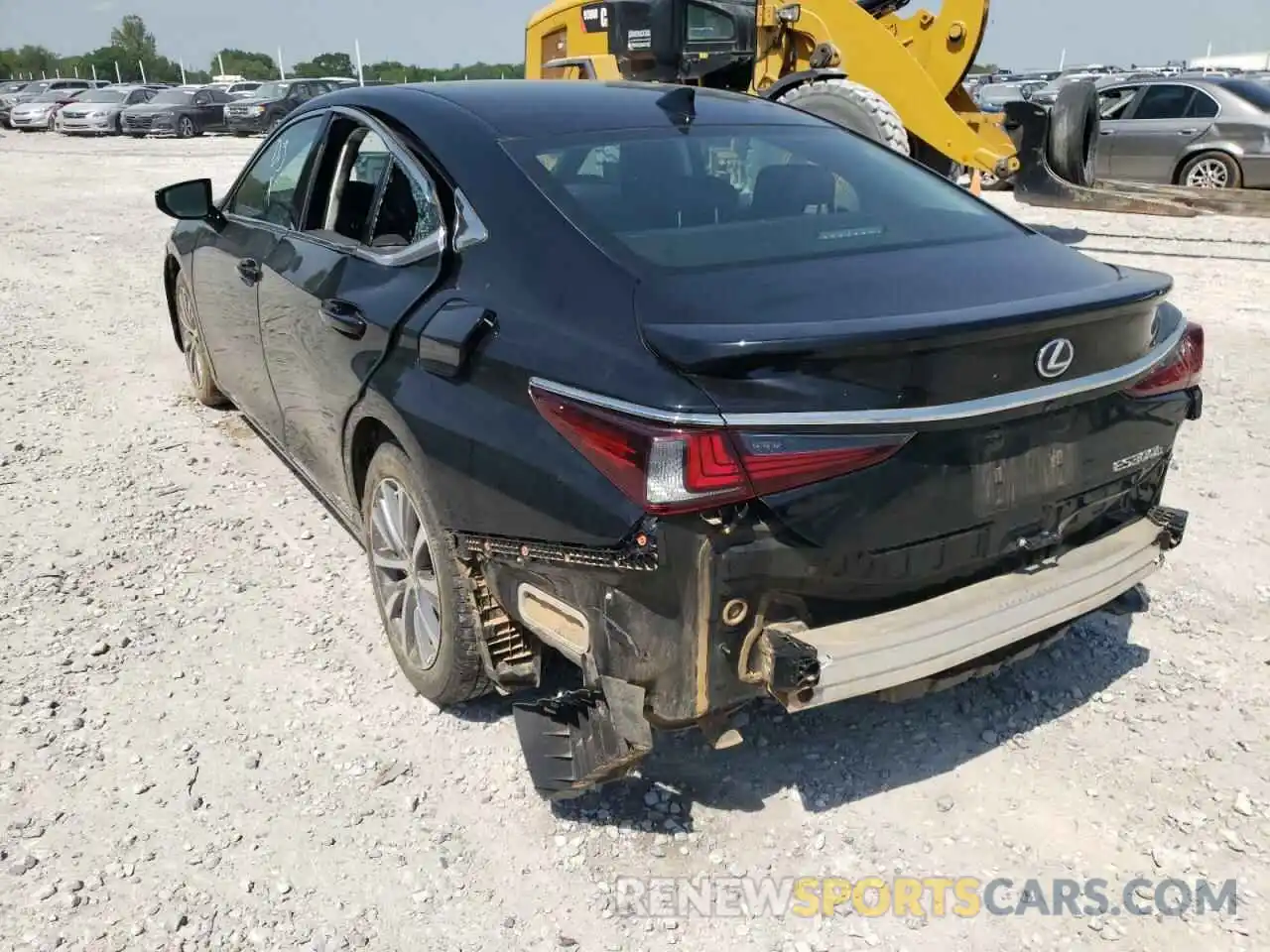 3 Фотография поврежденного автомобиля 58AC21B12LU007049 LEXUS ES300 2020