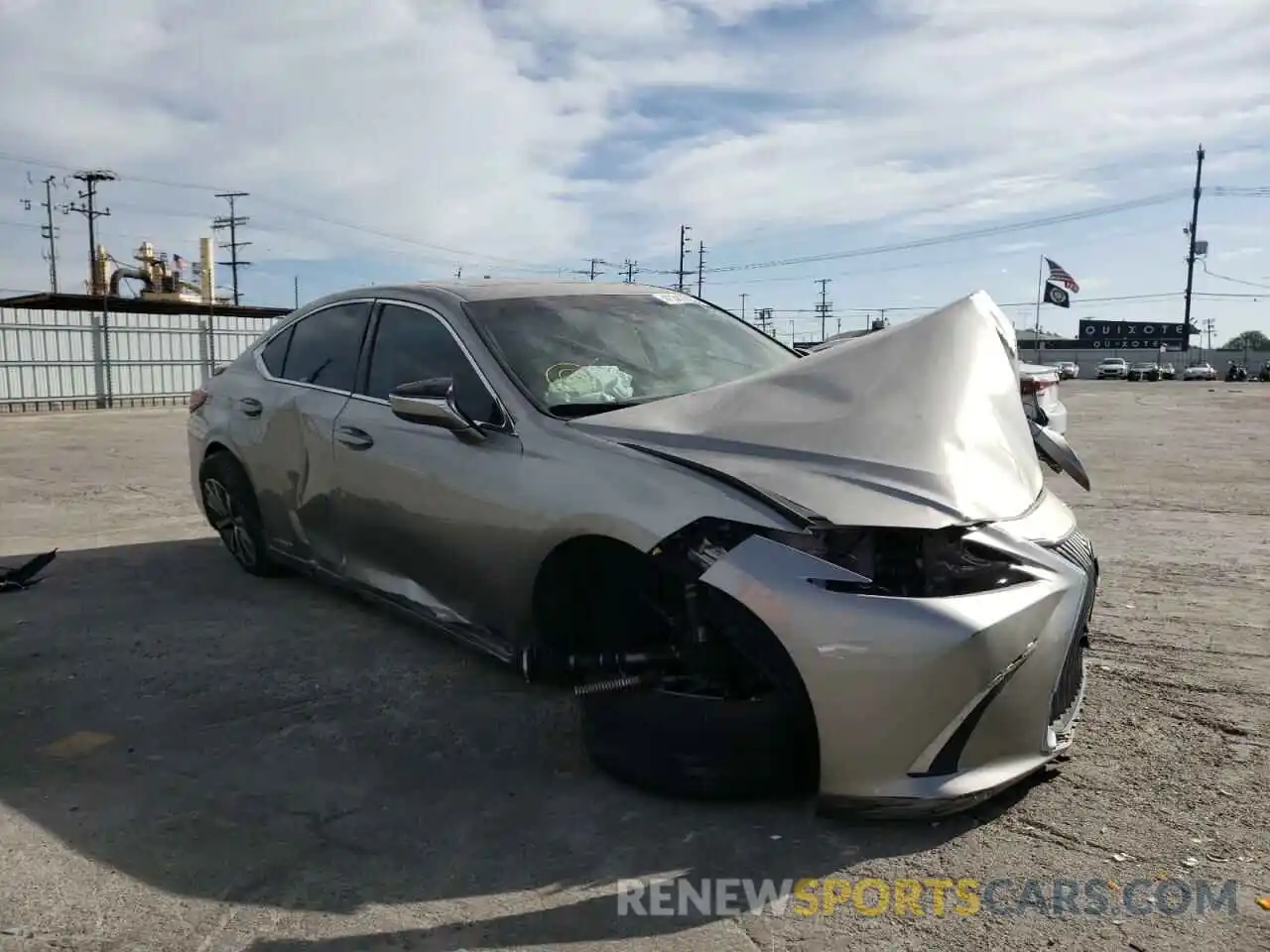 1 Photograph of a damaged car 58AC21B12LU008718 LEXUS ES300 2020