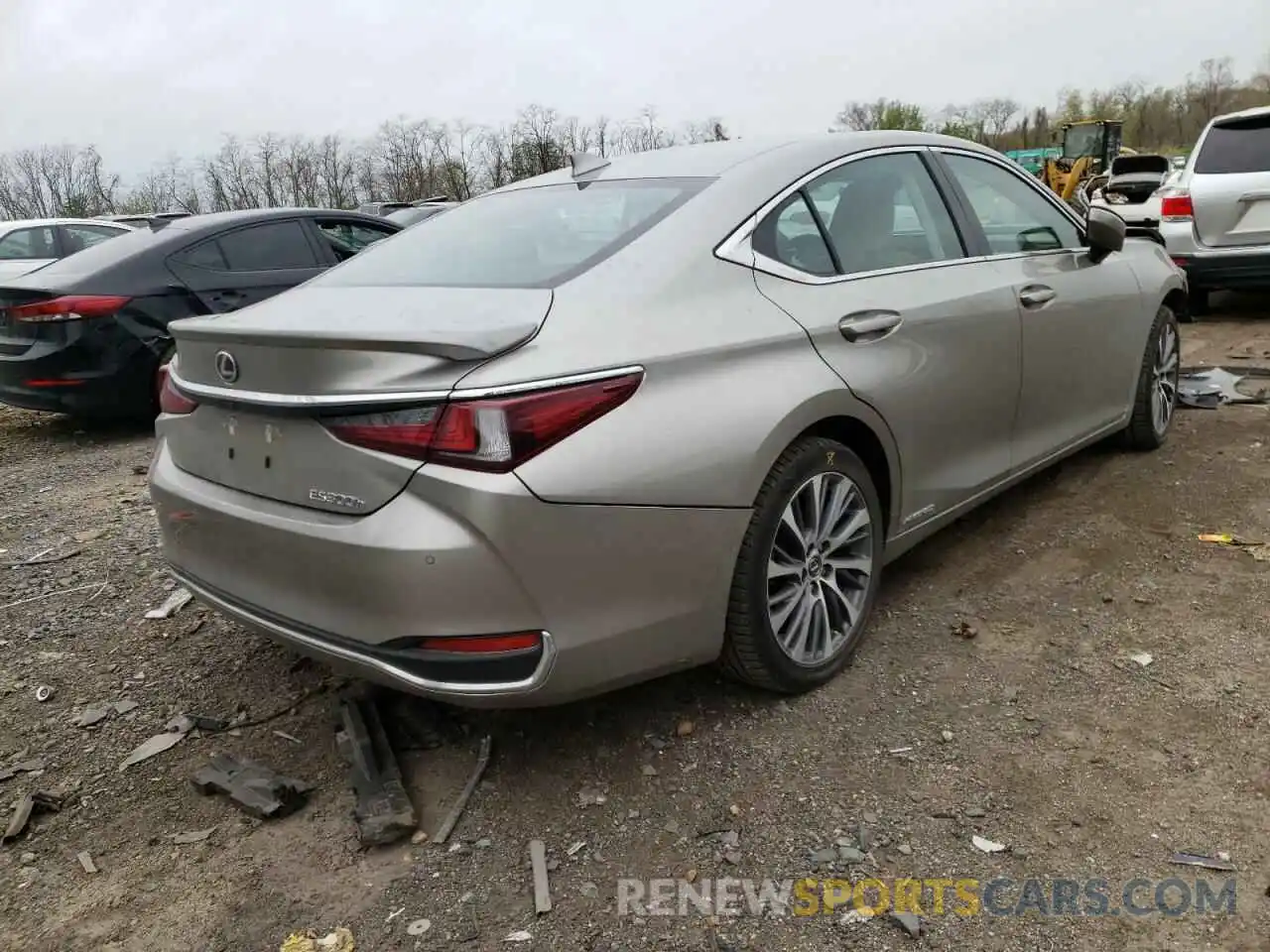 4 Photograph of a damaged car 58AD21B11LU005183 LEXUS ES300 2020