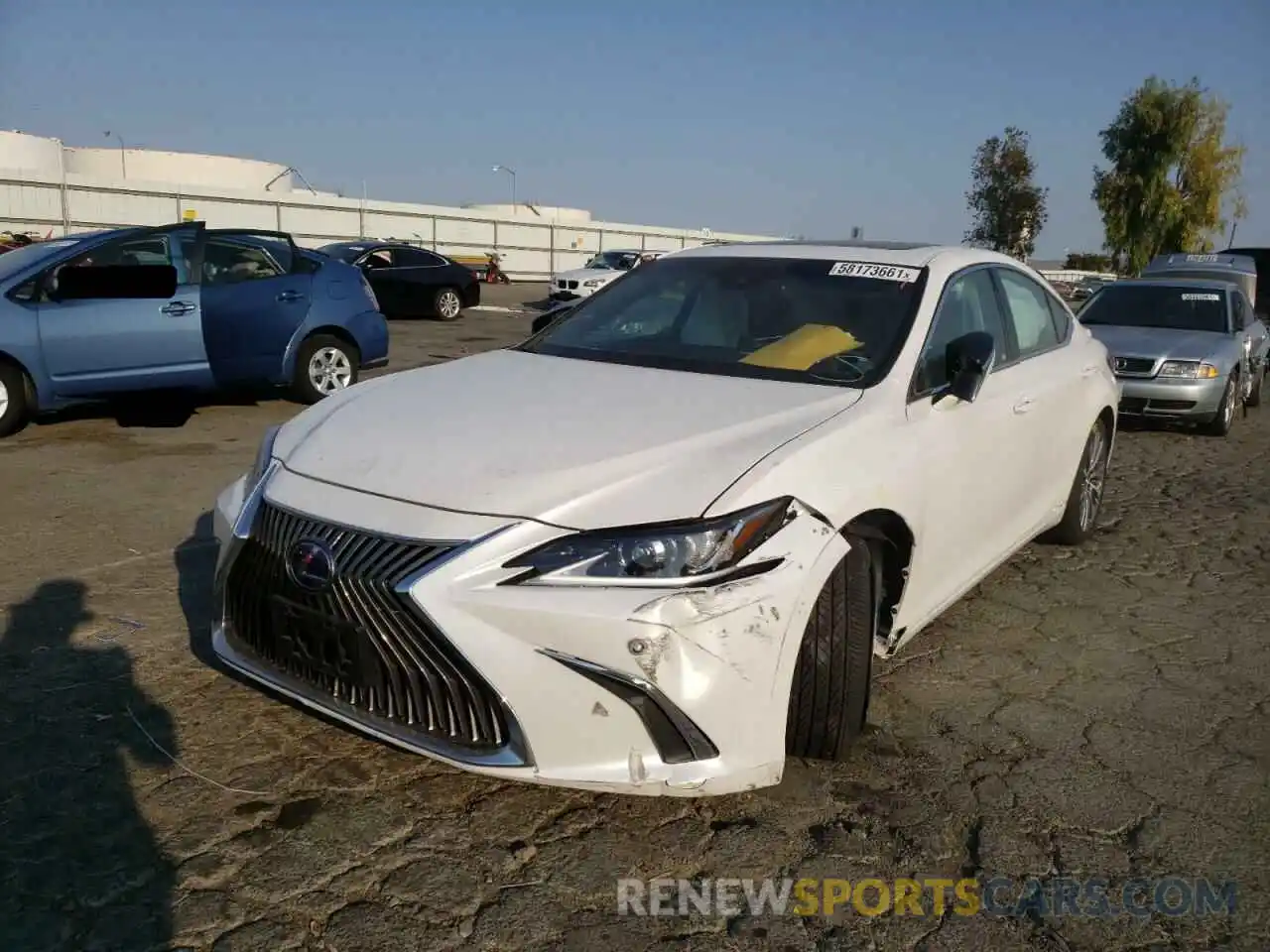 2 Photograph of a damaged car 58AD21B15LU012136 LEXUS ES300 2020