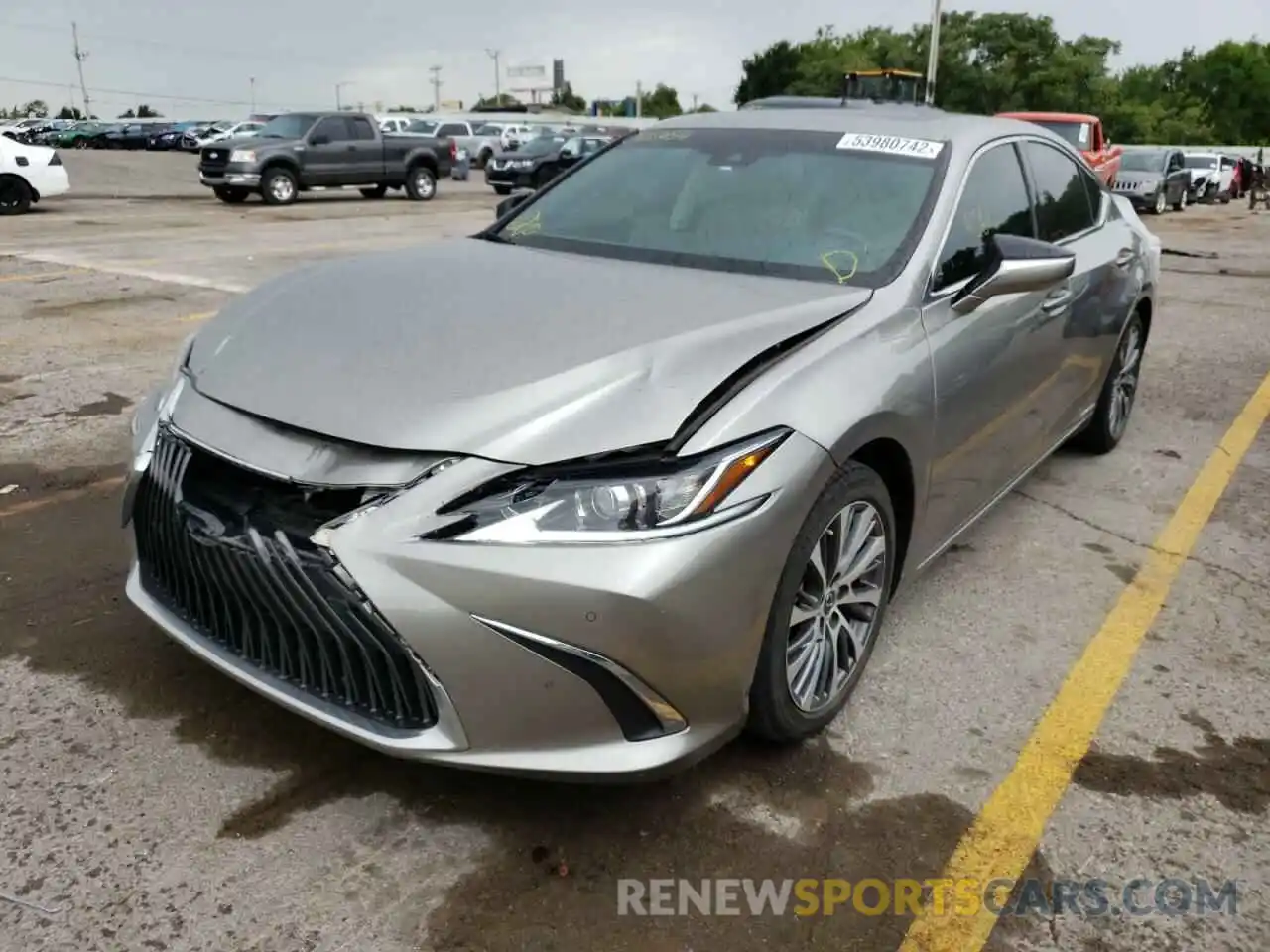 9 Photograph of a damaged car 58AD21B16LU005454 LEXUS ES300 2020