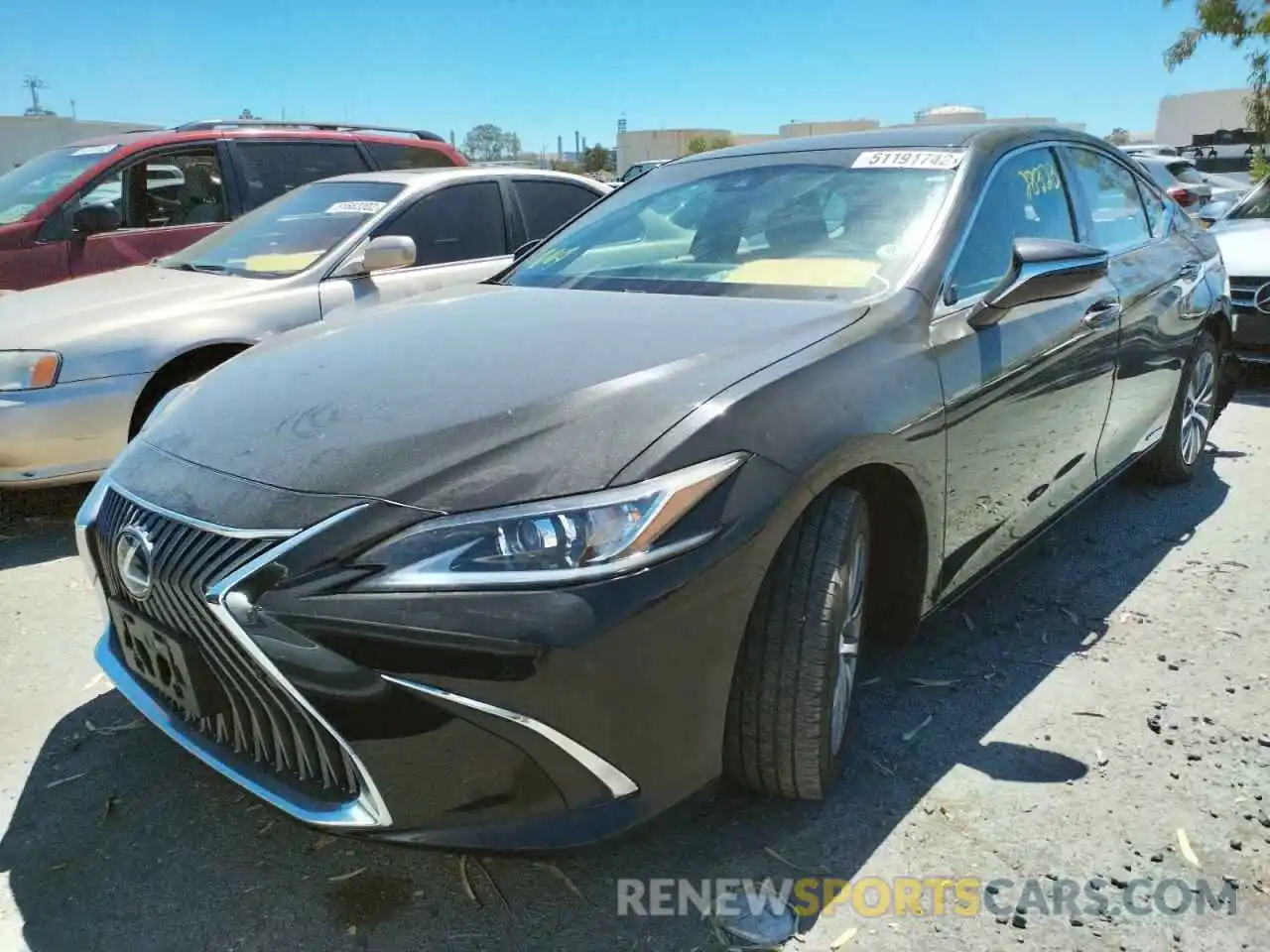 2 Photograph of a damaged car 58AD21B18LU005519 LEXUS ES300 2020