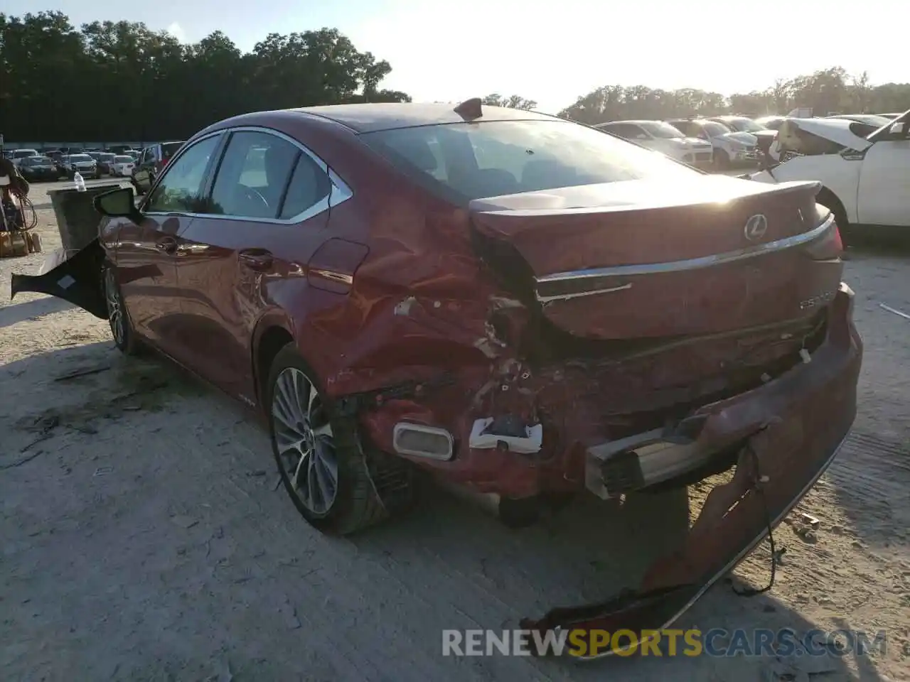 3 Photograph of a damaged car 58AD21B18LU008534 LEXUS ES300 2020