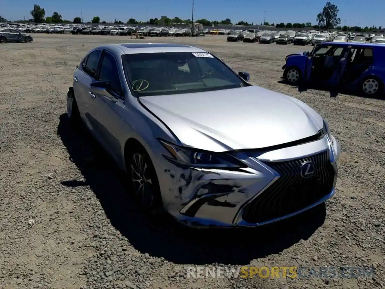 1 Photograph of a damaged car 58AD21B1XLU007661 LEXUS ES300 2020