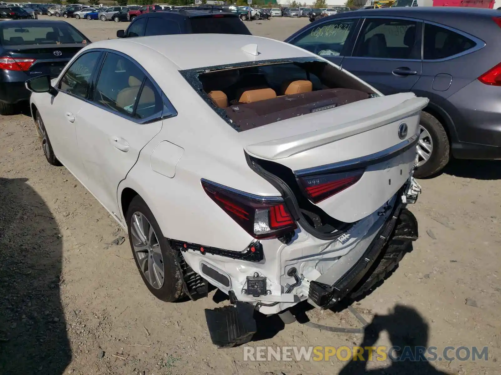 3 Photograph of a damaged car 58AD21B1XLU010236 LEXUS ES300 2020