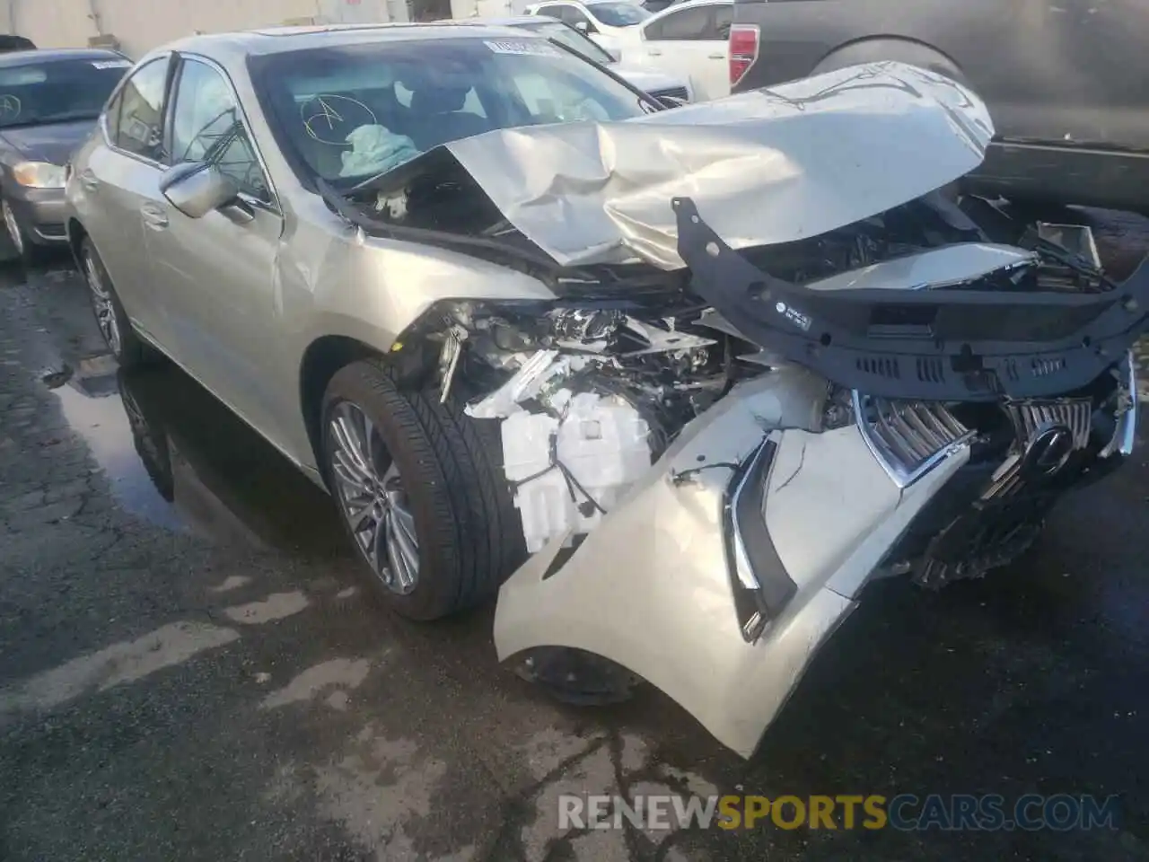 9 Photograph of a damaged car 58AD21B1XLU012102 LEXUS ES300 2020