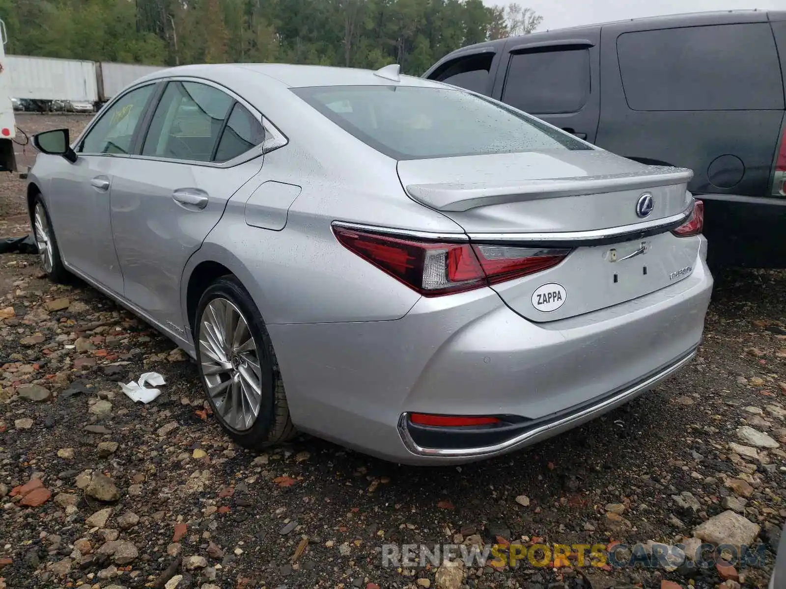 3 Photograph of a damaged car 58AE21B13LU007697 LEXUS ES300 2020