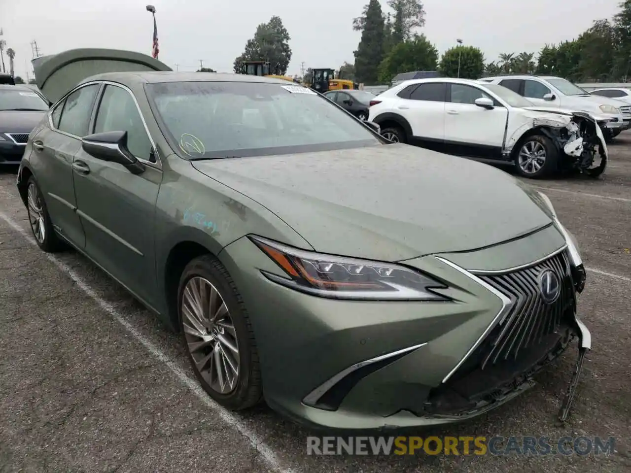 1 Photograph of a damaged car 58AE21B15LU007734 LEXUS ES300 2020