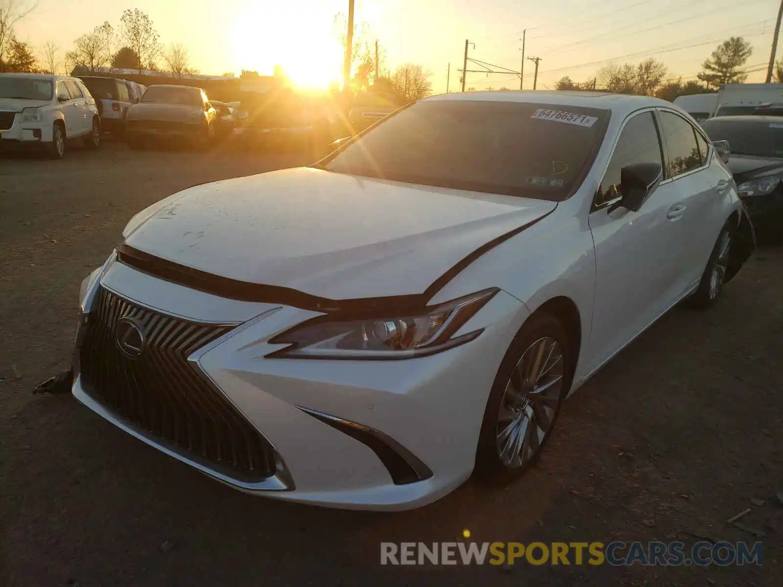 2 Photograph of a damaged car 58AE21B17LU011400 LEXUS ES300 2020