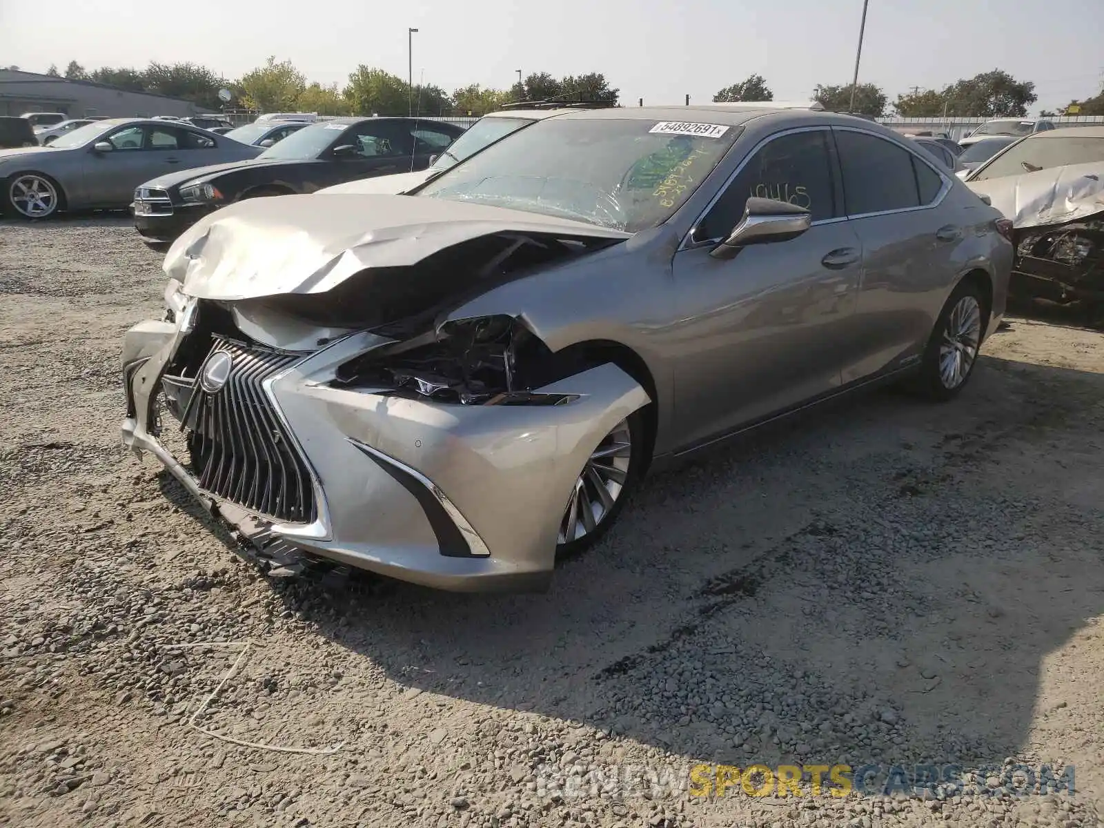 2 Photograph of a damaged car 58AE21B18LU007274 LEXUS ES300 2020