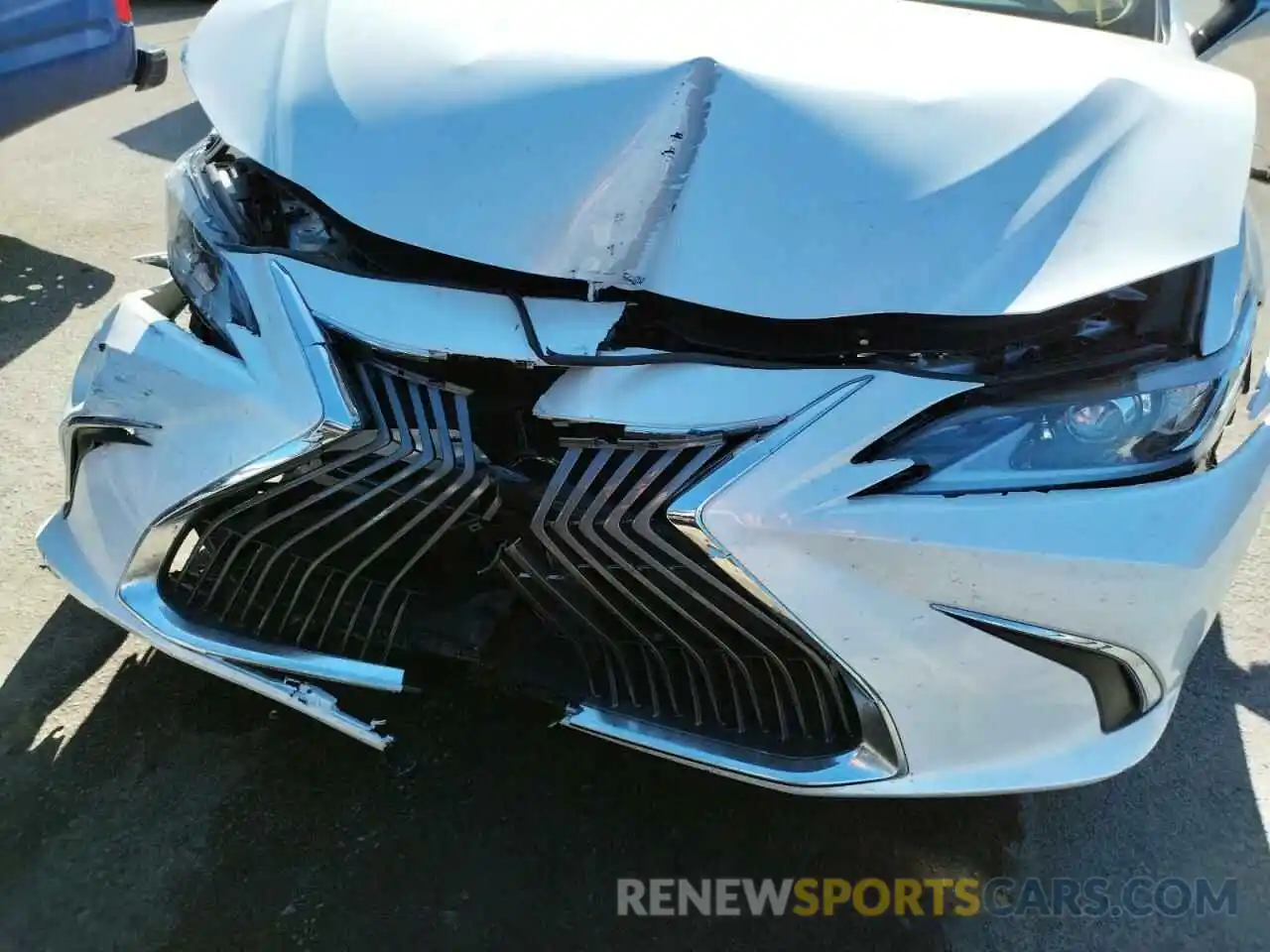 9 Photograph of a damaged car 58ACA1C11MU011533 LEXUS ES300 2021