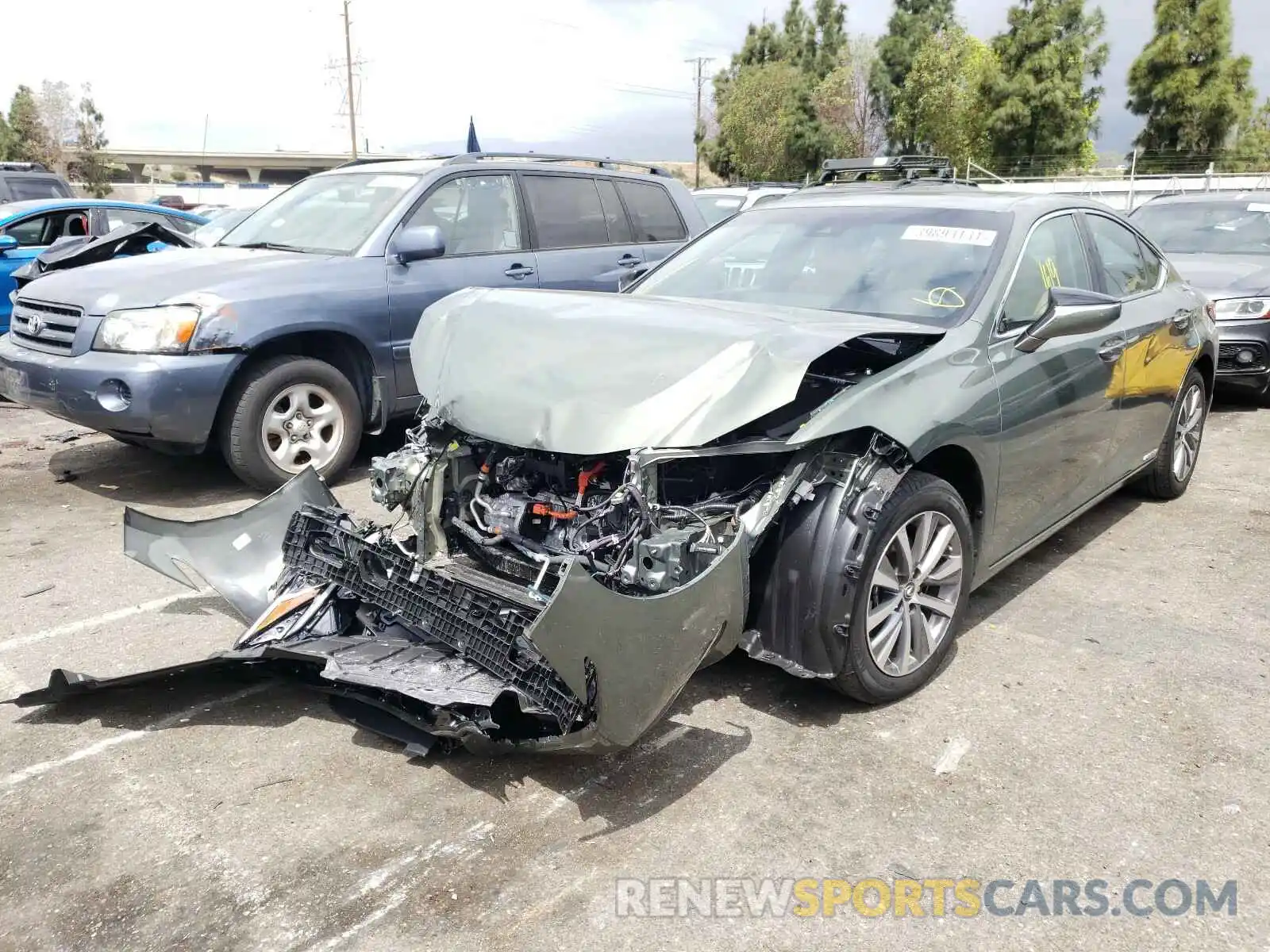 2 Photograph of a damaged car 58ACA1C12MU003747 LEXUS ES300 2021