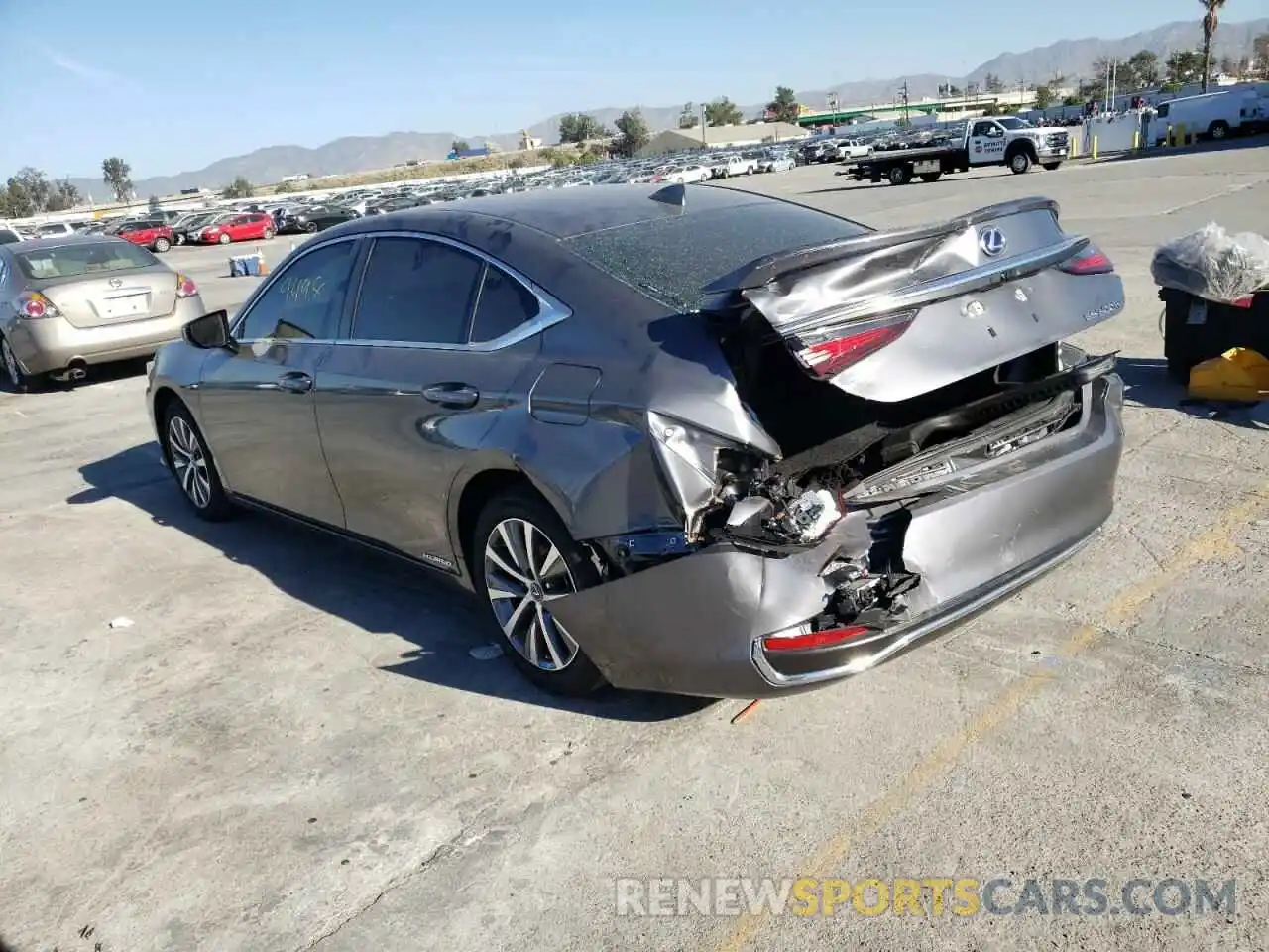 3 Photograph of a damaged car 58ACA1C14MU005998 LEXUS ES300 2021