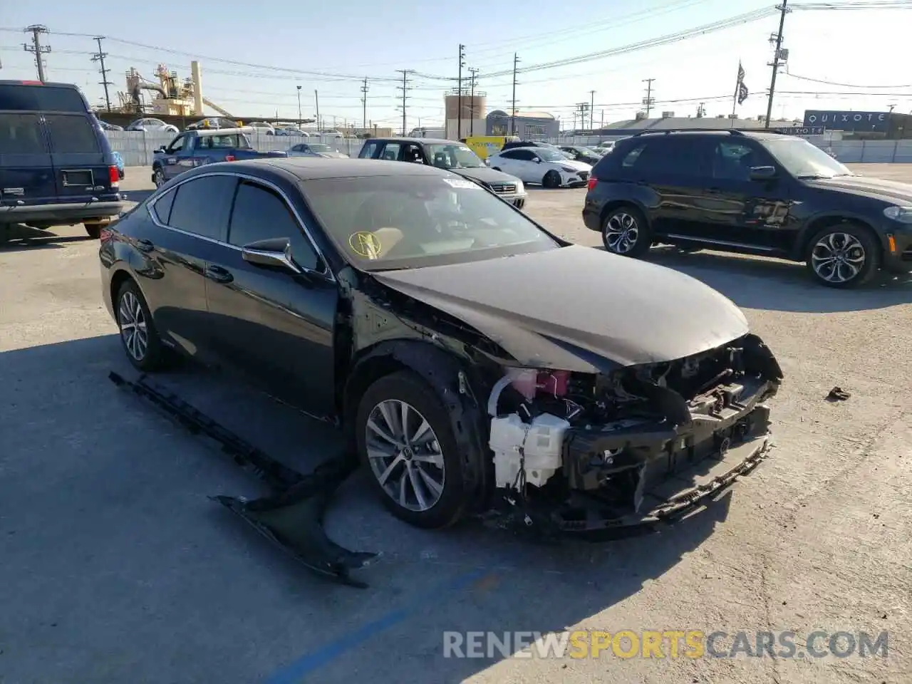 1 Photograph of a damaged car 58ACA1C15MU011017 LEXUS ES300 2021