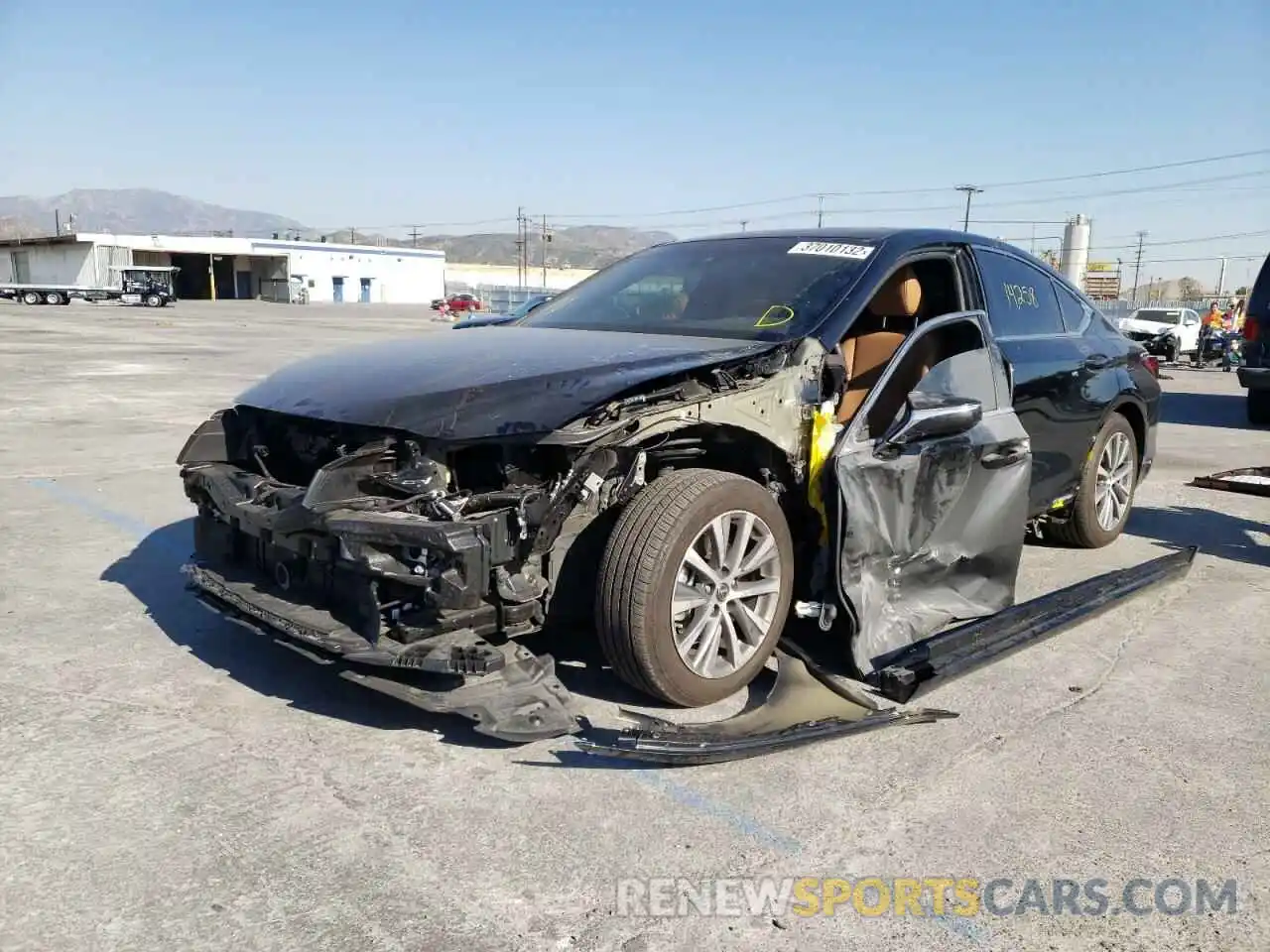 2 Photograph of a damaged car 58ACA1C15MU011017 LEXUS ES300 2021