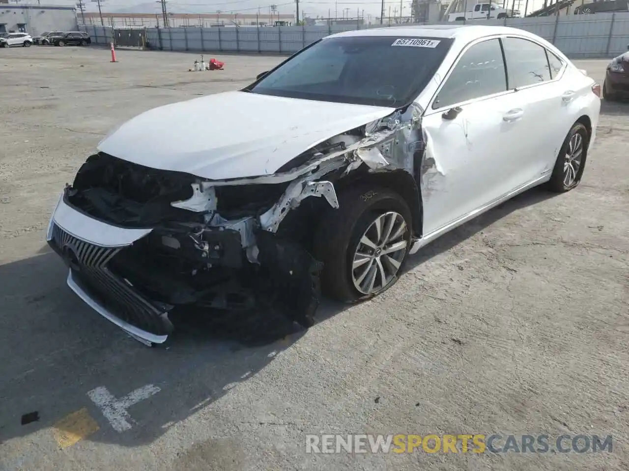 2 Photograph of a damaged car 58ACA1C1XMU001678 LEXUS ES300 2021