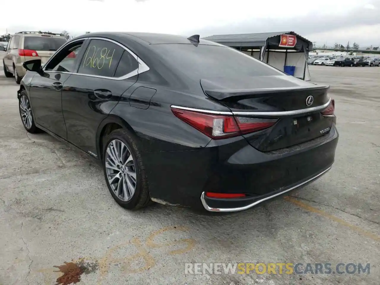 3 Photograph of a damaged car 58ADA1C12MU008306 LEXUS ES300 2021