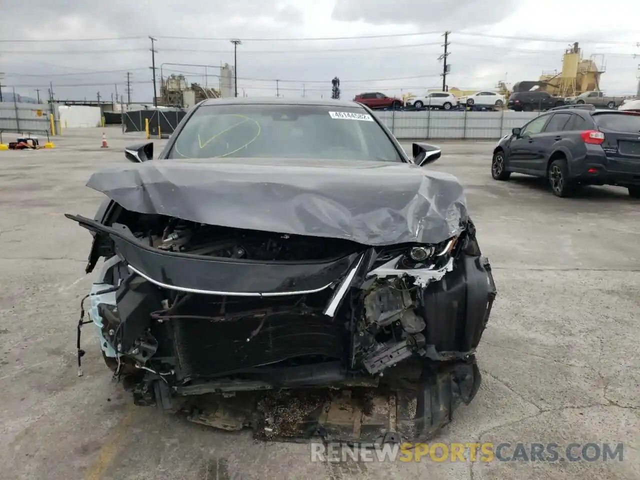 9 Photograph of a damaged car 58ADA1C12MU008306 LEXUS ES300 2021