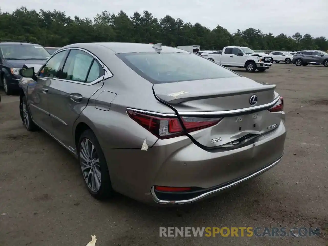 3 Photograph of a damaged car 58ADA1C15MU008428 LEXUS ES300 2021