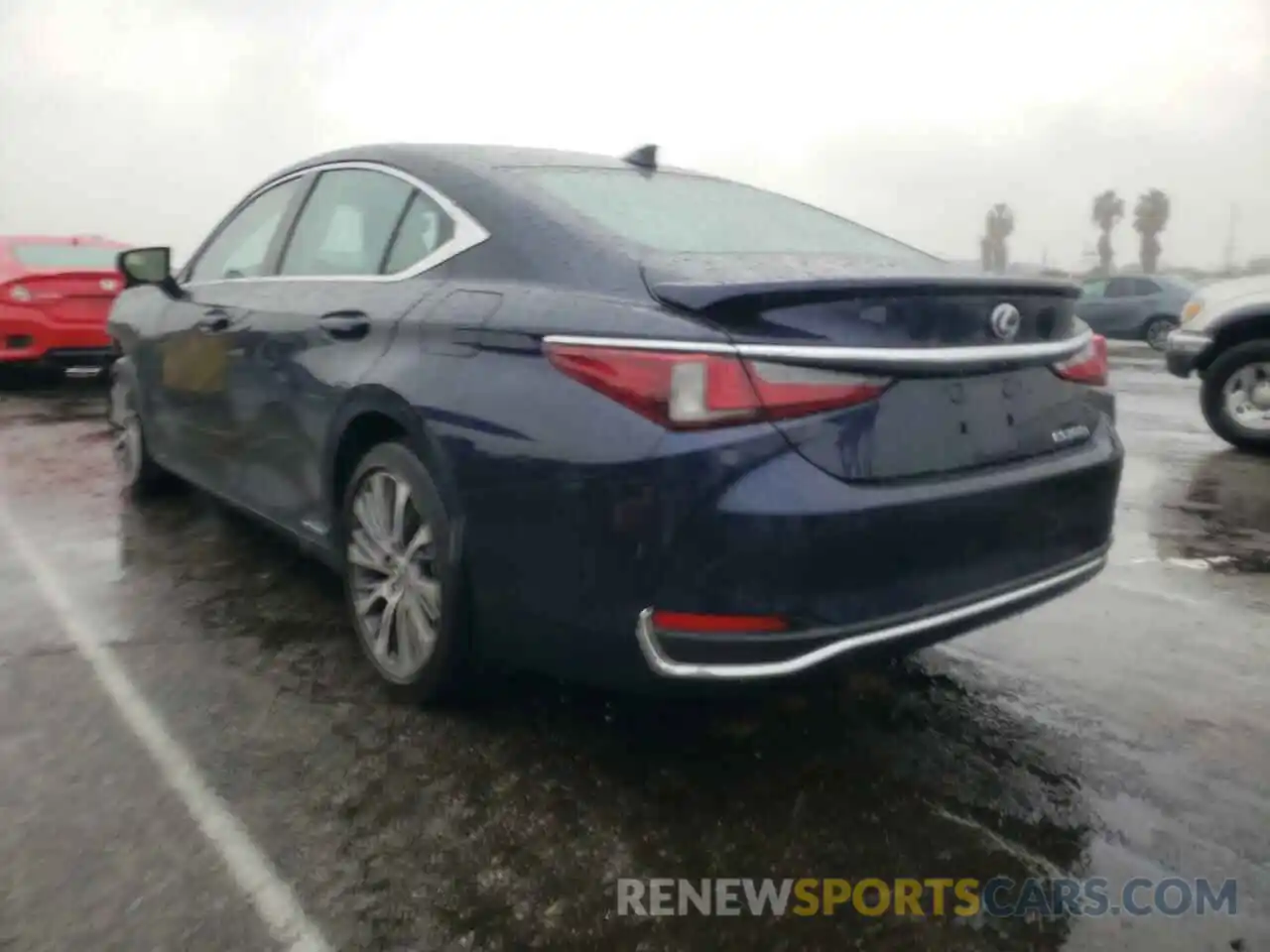 3 Photograph of a damaged car 58ADA1C15MU009577 LEXUS ES300 2021