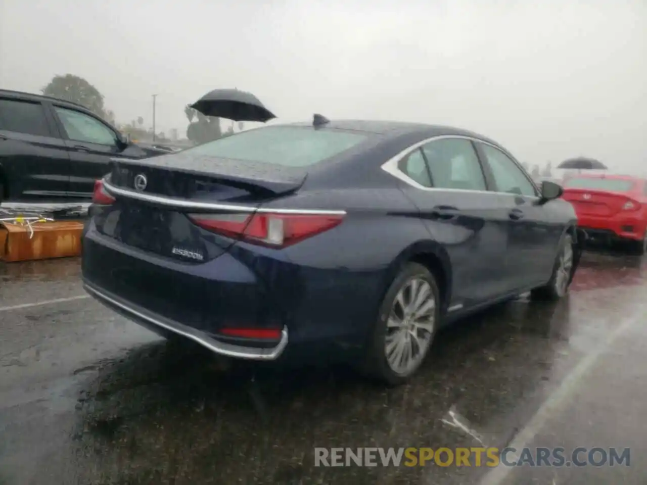 4 Photograph of a damaged car 58ADA1C15MU009577 LEXUS ES300 2021