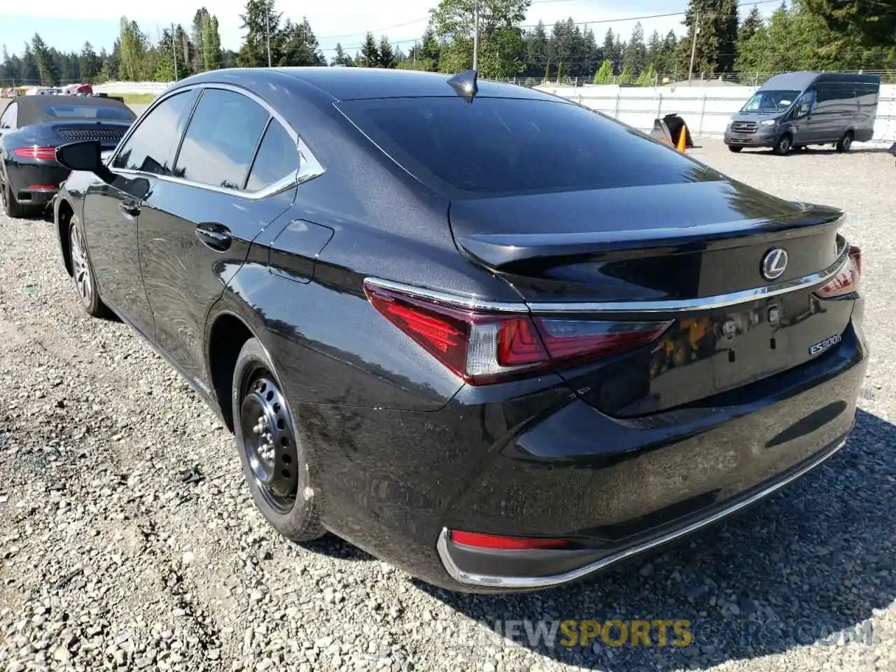 3 Photograph of a damaged car 58ADA1C15MU012642 LEXUS ES300 2021