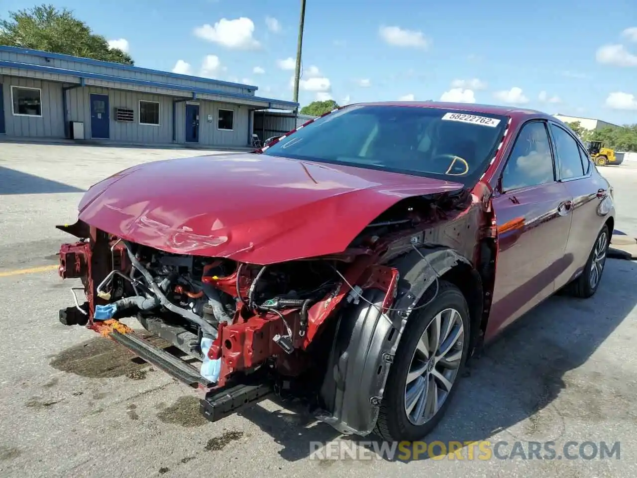 2 Photograph of a damaged car 58ADA1C16MU005053 LEXUS ES300 2021