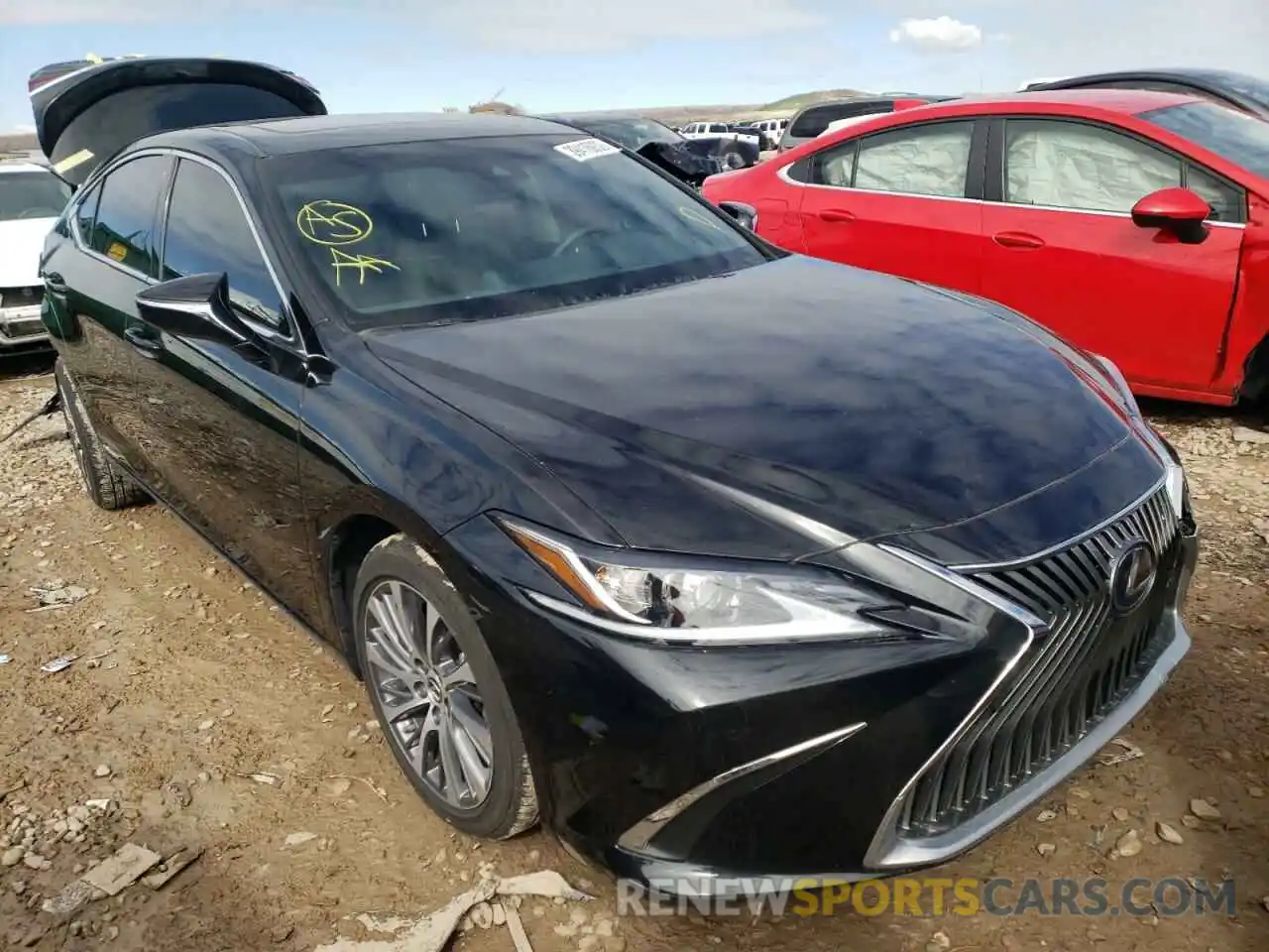 1 Photograph of a damaged car 58ADA1C17MU012531 LEXUS ES300 2021