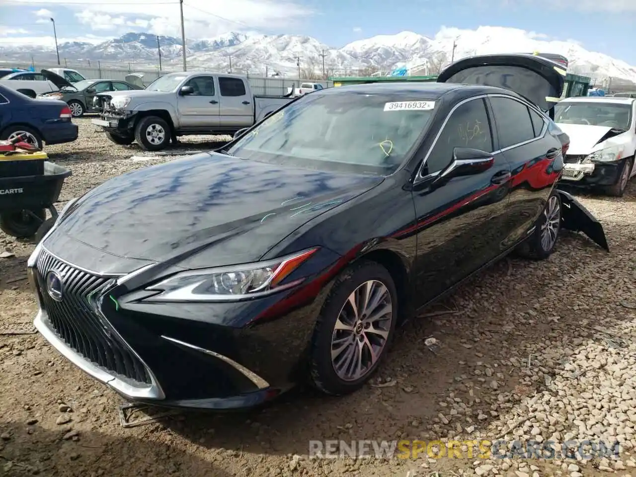 2 Photograph of a damaged car 58ADA1C17MU012531 LEXUS ES300 2021