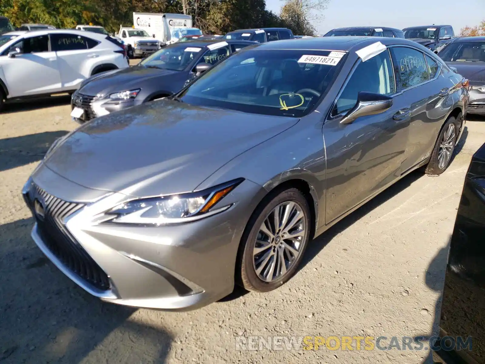 2 Photograph of a damaged car 58ADA1C18MU010660 LEXUS ES300 2021