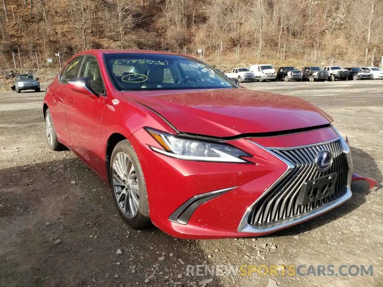 1 Photograph of a damaged car 58ADA1C19MU007363 LEXUS ES300 2021