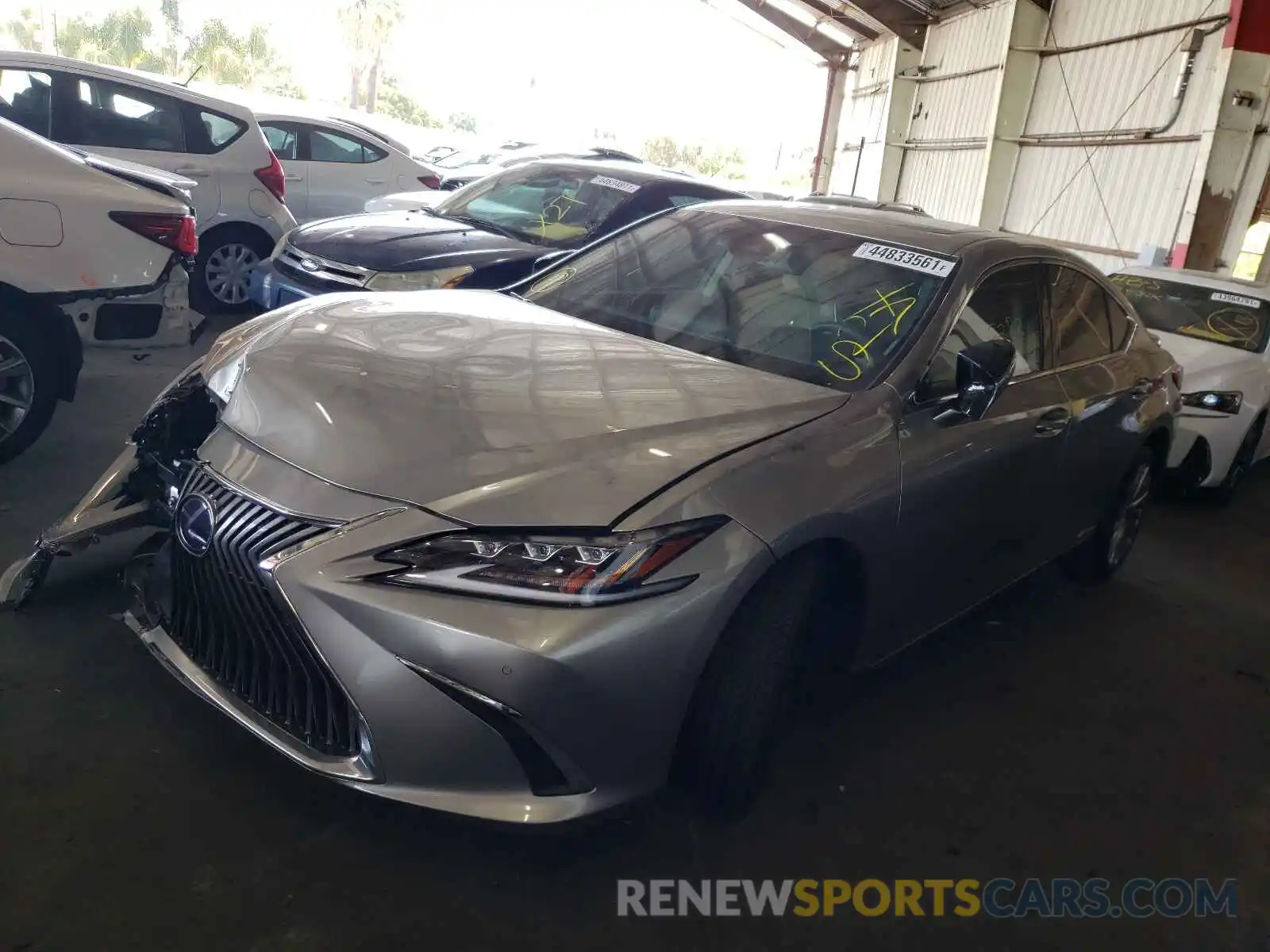 2 Photograph of a damaged car 58AEA1C10MU004517 LEXUS ES300 2021