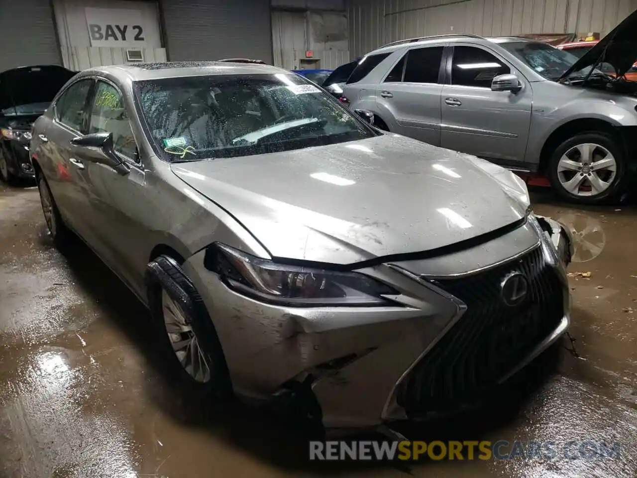 1 Photograph of a damaged car 58AEA1C10MU007899 LEXUS ES300 2021