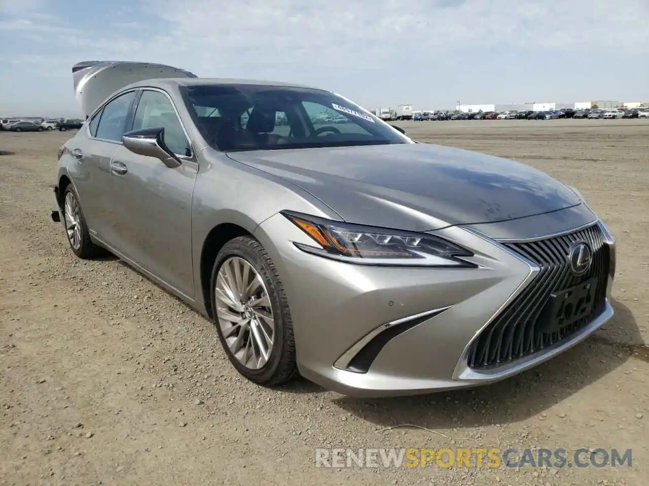 1 Photograph of a damaged car 58AEA1C11MU011766 LEXUS ES300 2021