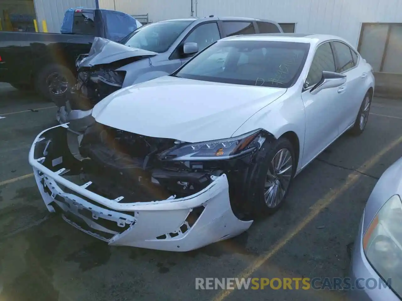 2 Photograph of a damaged car 58AEA1C12MU009847 LEXUS ES300 2021