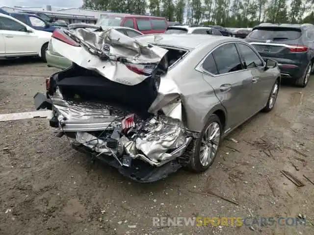 4 Photograph of a damaged car 58AEA1C14MU011678 LEXUS ES300 2021