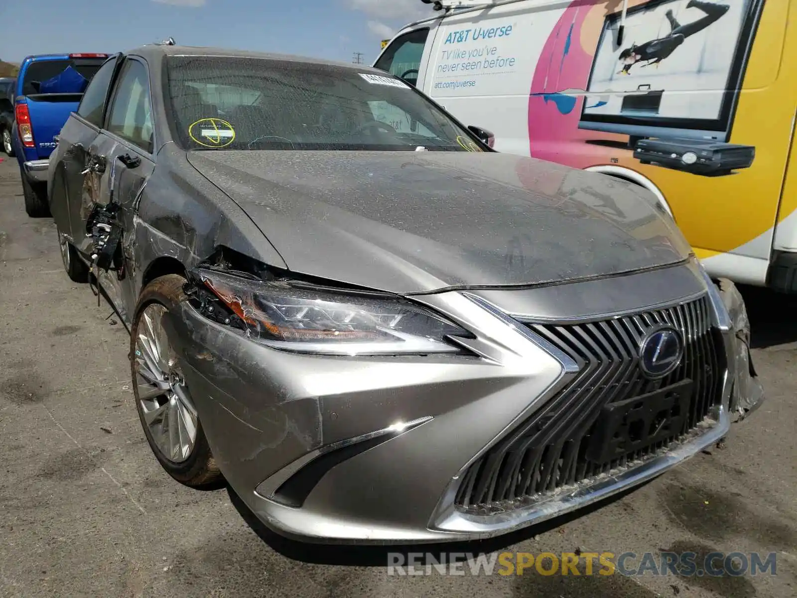 1 Photograph of a damaged car 58AFA1C19MU003435 LEXUS ES300 2021