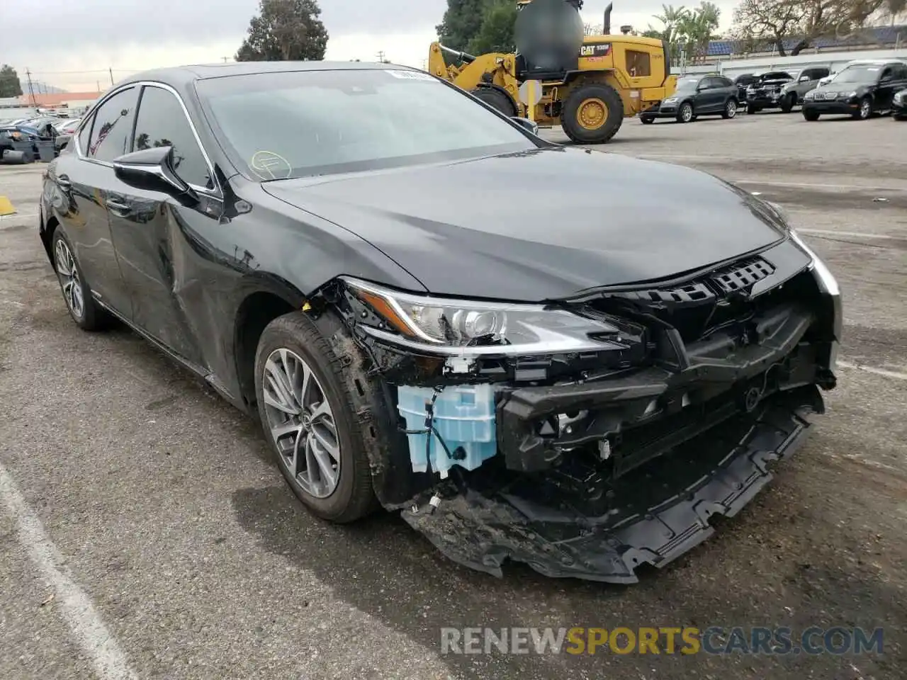 1 Photograph of a damaged car 58ACA1C11NU015051 LEXUS ES300 2022