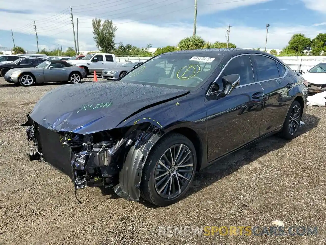 2 Photograph of a damaged car 58ADA1C15NU018488 LEXUS ES300 2022